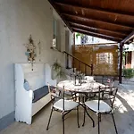 Mia Apartment