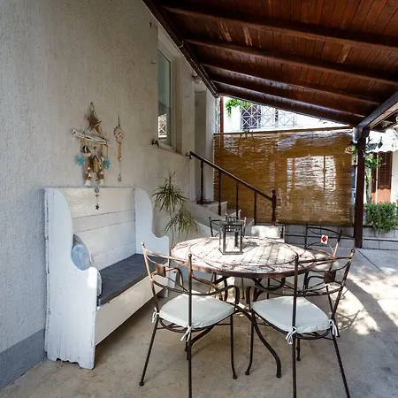 Mia Apartment
