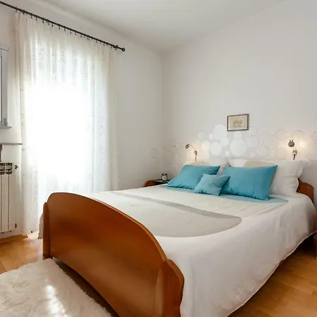 Mia Apartmán Malinska
