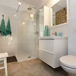 Apartman Mia *