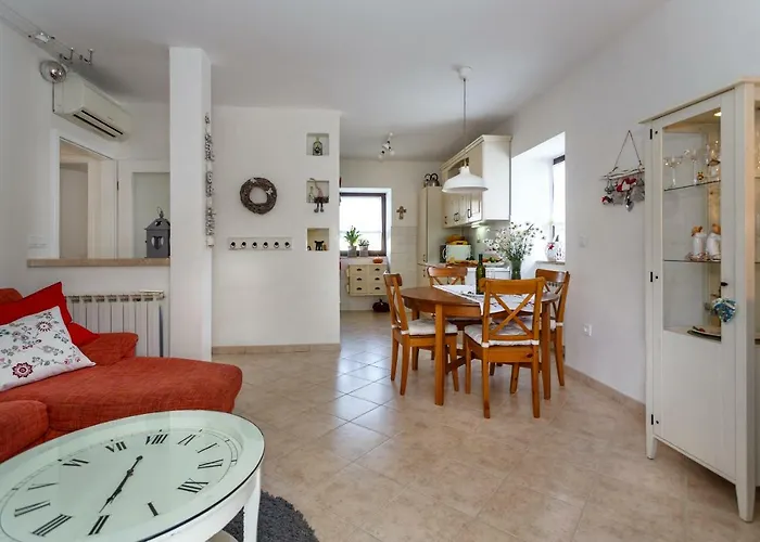 Mia Apartament Malinska